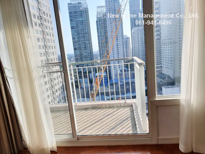 for-rent-sale-baan-siri-24-condominium-2bedrooms-2bathrooms-near-bts