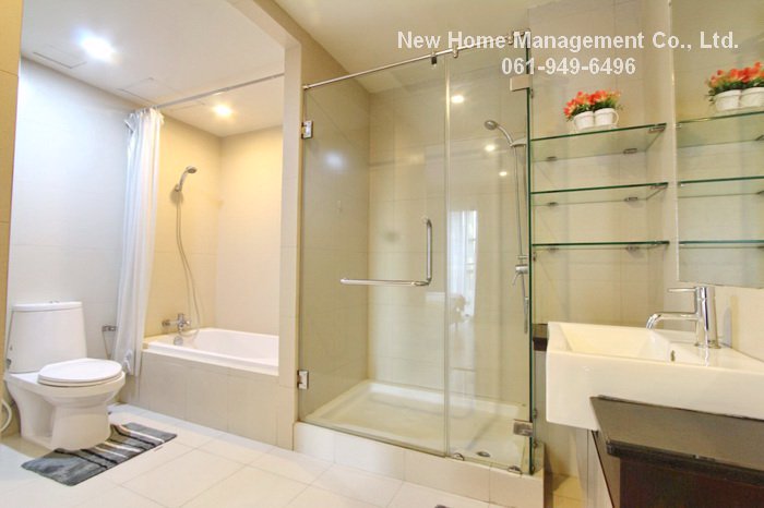 for-rent-noble-solo-condominium-2bedrooms-fully-furnished-near-bts