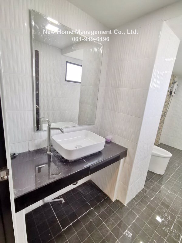 for-rent-sale-itf-silom-condominium-1bedroom-1bathroom-bts-chong-nonsi