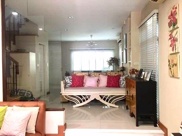 ขายบ้านเดี่ยว-2-ชั้น-หมู่บ้าน-วิสต้า-ปาร์ค-วิภาวดี-vista-park-viphavadi-ขนาด-39-ตารางวา-3-ห้องนอน