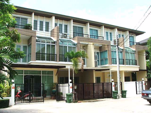 ขายบ้านเดี่ยว-2-ชั้น-หมู่บ้าน-วิสต้า-ปาร์ค-วิภาวดี-vista-park-viphavadi-ขนาด-39-ตารางวา-3-ห้องนอน