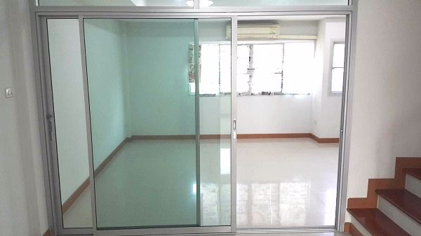 ให้เช่าทาวโฮม-3-ชั้น-ย่านทาวอินทาว-5-ห้องนอน-4-ห้องน้ำ-ทาวอินทาว-พื้นที่-220