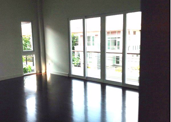 ขายด่วนบ้านเดี่ยว-nc-royal-ปิ่นเกล้า-พุทธมณฑลสาย-2-ขนาด-103-ตรวา-4-ห้องนอน-4-ห้องน้ำใกล้วงแหวนก