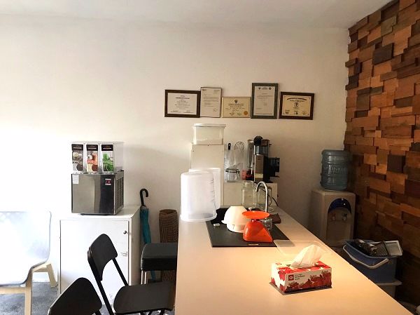 ให้เช่า-office-3-ชั้น-ตกแต่งใหม่-สไตล์โมเดิร์น-ย่านทาวน์อินทาวน์-เนื้อที่-230-ตรม-ที่จอดรถ-7