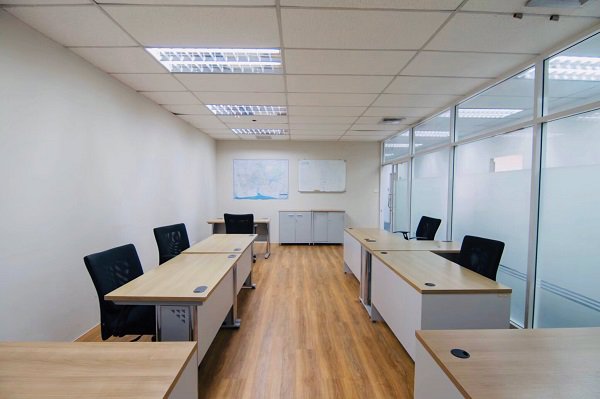 ให้เช่า-service-office-ใกล้-bts-เพลินจิต-และ-bts-ชิดลม-ขนาดตั้งแต่-1-15-คนต่อห้อง