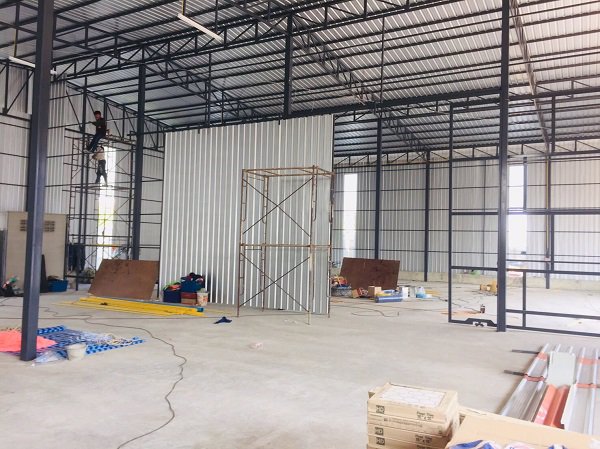 ให้เช่า-โกดังสร้างใหม่ย่าน-ถนนนวมินทร์-ขนาด-600-ตรม-2-โรง-ถนน-รัชดา-รามอินทรา-สามารถแบ่งเช่า-300