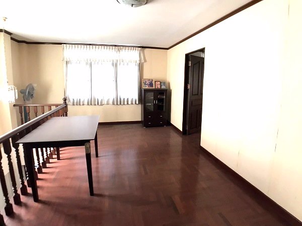 ให้เช่าอาคาร-4-ชั้น-มีดาดฟ้า-ใกล้บิ๊กซีลาดพร้าว-ใช้สอยทั้งหมด-517-ตรม-รถ-5-คัน-ห้องน้ำ-7