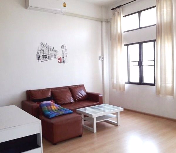 ให้เช่า-และขายทาวน์โฮม-3-ชั้น-บ้านกลางเมือง-ลาดพร้าว-71-หลังมุม-21-ตรวา3-ห้องนอน-เฟอร์นิเจอร์ครบ