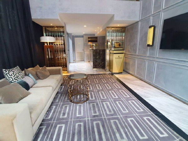 ให้เช่าอาคาร-3-ชั้น-ใจกลางทองหล่อ-โมเดริ์นสไตล์-ตกเเต่งหรูหรา-ใช้สอย-445-ตรม-เหมาะสำหรับเปิดสำนักง