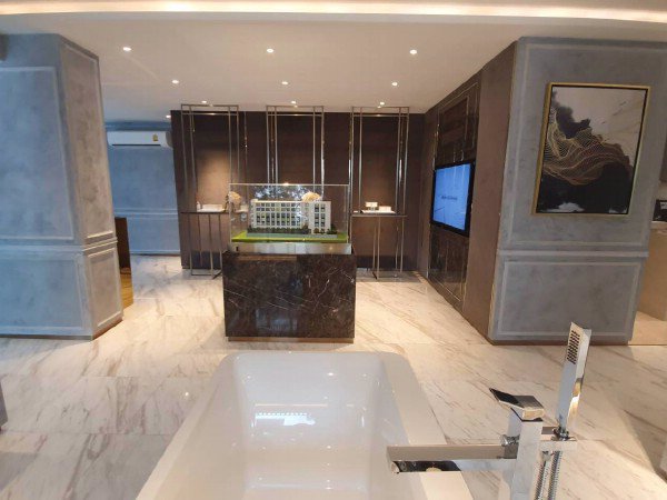 ให้เช่าอาคาร-3-ชั้น-ใจกลางทองหล่อ-โมเดริ์นสไตล์-ตกเเต่งหรูหรา-ใช้สอย-445-ตรม-เหมาะสำหรับเปิดสำนักง