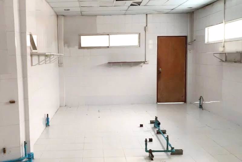 ให้เช่าอาคารพาณิชย์-4-ชั้น-ริมถนนสุขุมวิท-เหมาะทำร้านอาหาร-คาเฟ่-สปา-โชว์รูม-เนื้อที่-620-ตรม