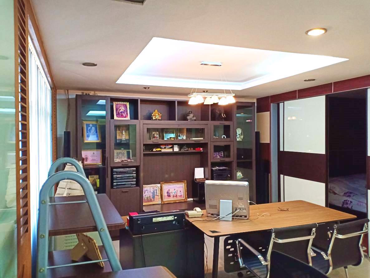 ขาย-office-สำนักงาน-4-ชั้น-2-ห้องติดใกล้-bts-สถานีวัดพระศรีมหาธาตุ-ใกล้มหาวิทยาลัยเกริก-ใกล้-bts-ส