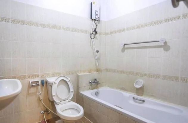 ให้เช่าทาวน์เฮ้าส์-4-ชั้น-พื้นที่ใช้สอย-360-ตรมใกล้btsเพลินจิต-ทำเป็นออฟฟิศจดทะเบียนหรือairbnb-ได้