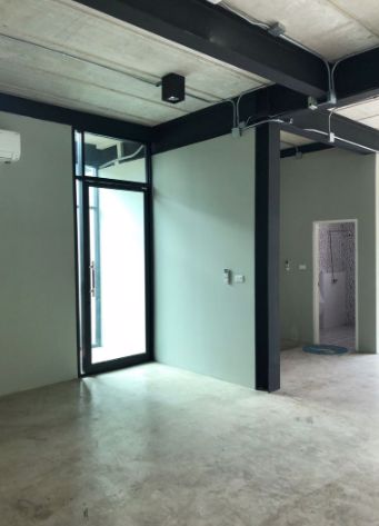 ให้เช่า-อาคารสำนักงานสร้างใหม่-3-ชั้น-1500-ตรม-ที่จอดรถ-20-คัน-ซอยลาซาล41-ใกล้ไบเทคบางนา-bts-แบริ่