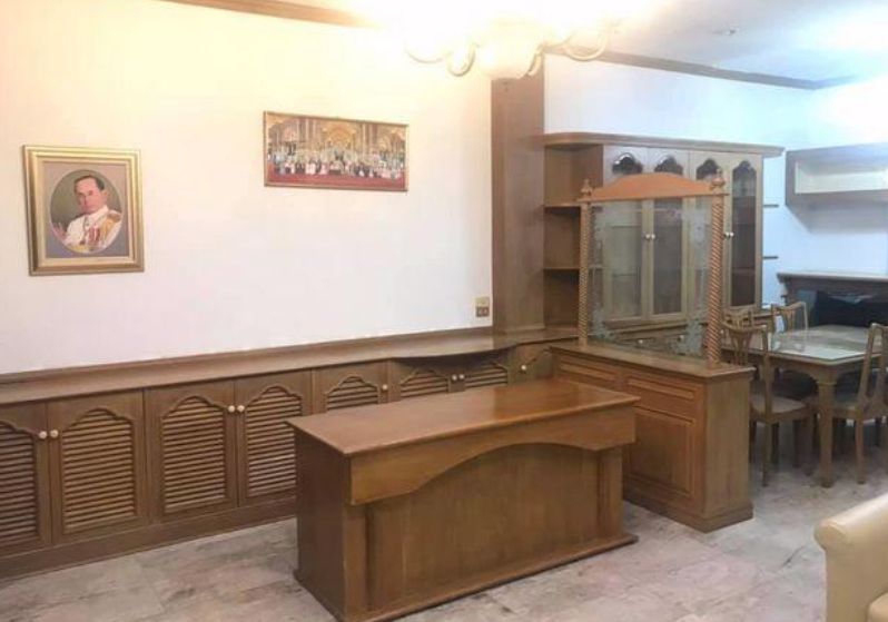 ให้เช่าทาวน์เฮ้า-3-ชั้น-สุขุมวิท-69-ใกล้สถานีรถไฟฟ้า-พระโขนง