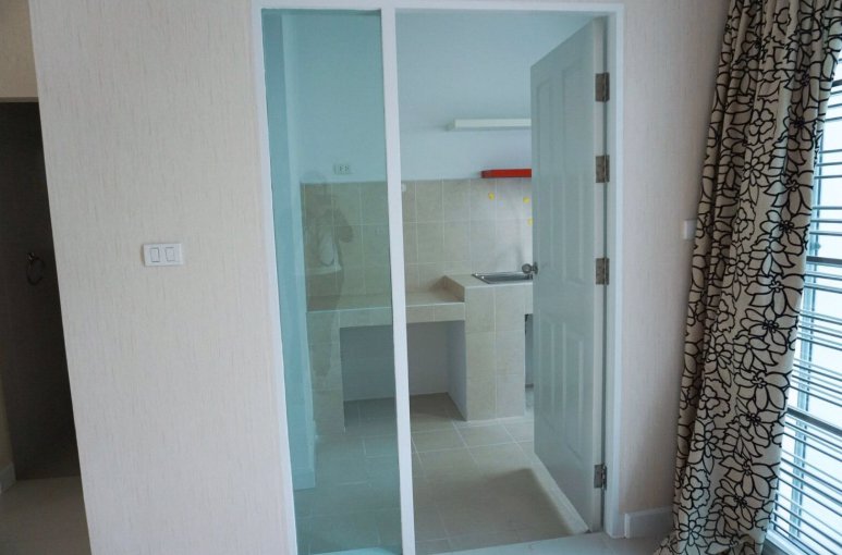 ให้เช่าทาวน์โฮม-3-ชั้น-โครงการบ้านกลางเมือง-สาทร-ตากสิน-2-บ้านหลังมุม-ใกล้-bts-วุฒากาศ-และบางหว้า