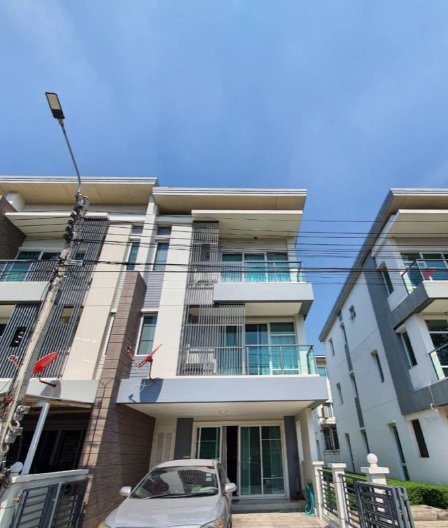 ให้เช่าทาวน์โฮม-3-ชั้น-โครงการ-ทาวน์อเวนิว-ศรีนครินทร์-ซอ่อนนุช-68-ตกแต่งสวยเฟอร์ครบ-พร้อมอยู่