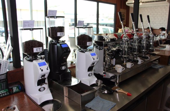 เซ้งร้านกาแฟ-j-coffee-สาขาตลาดพูนทรัพย์-ติดถนนรังสิต-ปทุมธานี-ทำเลดี-มีลูกค้าตลอด