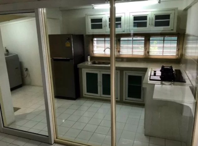 b309-ให้เช่าบ้านเดี่ยว-2-ชั้น-ถนนพหลโยธิน-7-ซอยอารีย์4-ใกล้-bts-อารีย์-เฟอร์-ครบ-พร้อมอยู่-ทำเลดีมาก