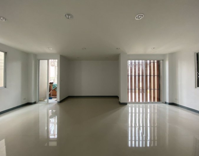 ขายและให้เช่าโรงงานและโกดังพร้อมออฟฟิส-3-ชั้น-สมุทรสาคร-มินิแฟคตอรี่-บางบอน-ซอยเบญจรงค์