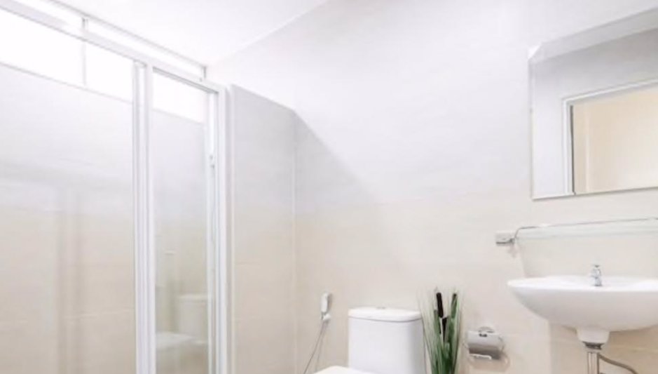 ให้เช่าบ้านทาวน์เฮ้าส์-3ชั้น-ใกล้-btsเอกมัย-ติดห้างบิ๊กซี-บ้านสวย-เหมาะพักอาศัย