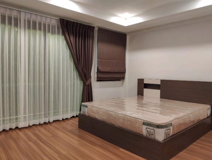 ให้เช่าทาว์นโฮม-3-ชั้น-โครงการศุภาลัย-เอสเซ้นส์-ซอยลาดพร้าว-107-บ้านสวย-มีเฟอร์นิเจอร์