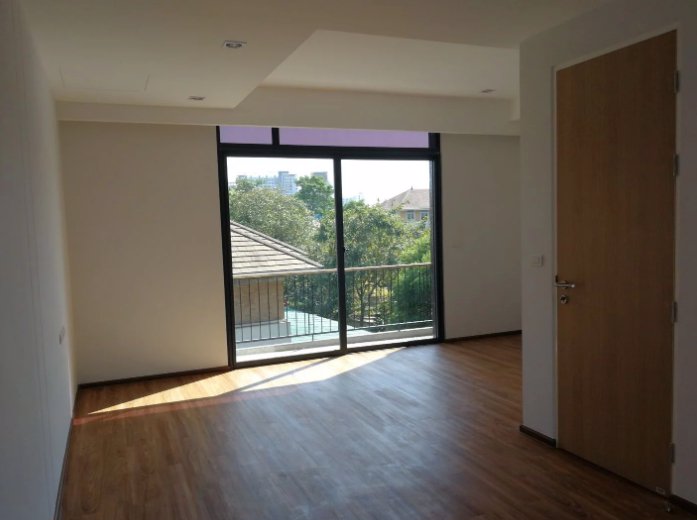 b339-ให้เช่าทาวน์โฮมหรู-4-ชั้น-โครงการลอฟท์-เลนด์-ลาซาล-สุขุมวิท105-บ้านใหม่-ไม่เคยเข้าอยุ่-ทำเลดี