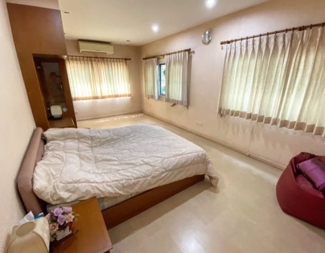 b344-ให้เช่าบ้านเดี่ยว-2-ชั้น-หมู่บ้านปริญสิริ-นวลจันทร์-บ้านสวยน่าอยู่-มีเฟอร์นิเจอร์-เดินทางสะดวก