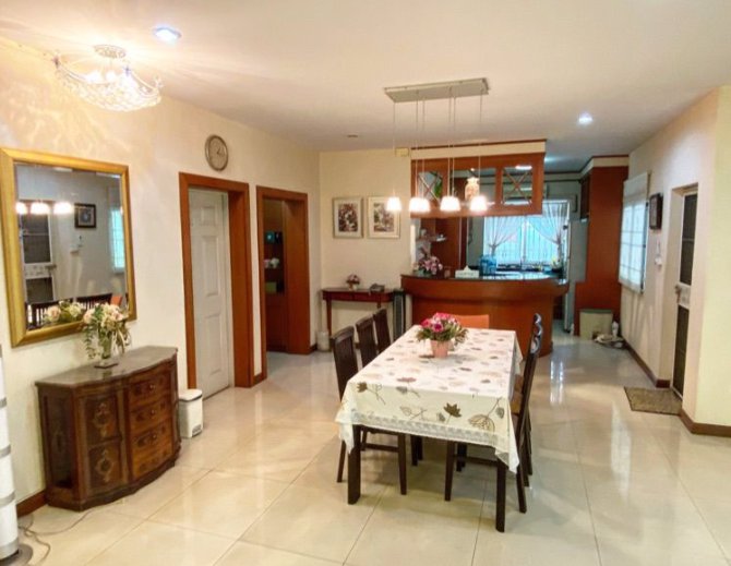 b344-ให้เช่าบ้านเดี่ยว-2-ชั้น-หมู่บ้านปริญสิริ-นวลจันทร์-บ้านสวยน่าอยู่-มีเฟอร์นิเจอร์-เดินทางสะดวก