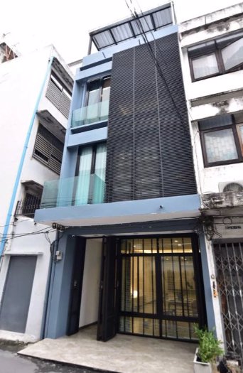 ให้เช่า-และ-ขาย-อาคารพาณิชย์-3-ชั้น-ติดถนนเอกมัย-ซอย28-สุขุมวิท-63-ใกล้-bts-เอกมัย-ตกแต่งสวย-มีเฟอร