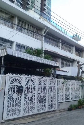 ให้เช่า-และ-ขาย-ทาวเฮ้าส์-4-ชั้น-ซอยสวนพลู-35-สาทร3-ตรงข้ามคอนโดปิยะพร-ใกล้-bts-และ-mrt