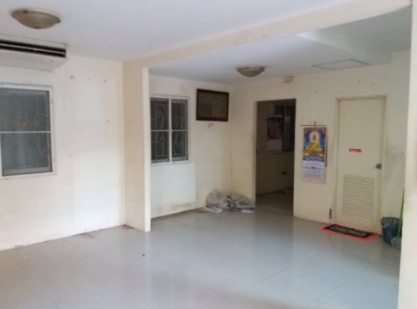 ให้เช่า-และ-ขาย-บ้านเดี่ยวหลังใหญ่-ลำลูกกา-คลอง-5-มีพื้นที่กว้างขวาง-เดินทางสะดวก-ใกล้ทางด่วน