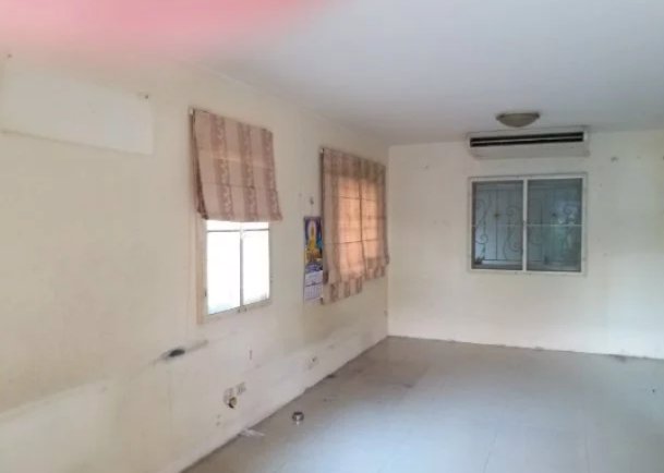 ให้เช่า-และ-ขาย-บ้านเดี่ยวหลังใหญ่-ลำลูกกา-คลอง-5-มีพื้นที่กว้างขวาง-เดินทางสะดวก-ใกล้ทางด่วน