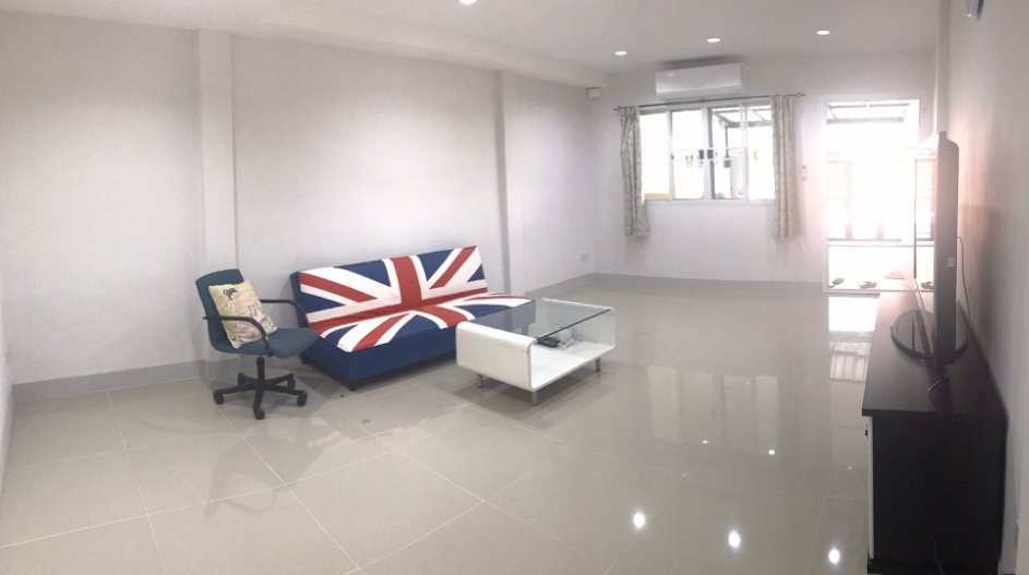 ให้เช่าทาวน์โฮม-3-ชั้น-ถนนเสนานิคม-ซอย-4-บ้านน่าอยู่-เพิ่งรีโนเวท-ใหม่-ใกล้-btsเสนานิคม