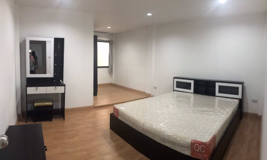 ให้เช่าทาวน์โฮม-3-ชั้น-ถนนเสนานิคม-ซอย-4-บ้านน่าอยู่-เพิ่งรีโนเวท-ใหม่-ใกล้-btsเสนานิคม