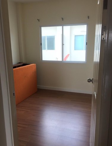 ให้เช่าทาวน์โฮม-3-ชั้น-หมู่บ้านนลินอเวนิว-2-ซอยรามคำแหง-144-ซอยมิสทีน-ใกล้โรงเรียนเตรียมอุดม