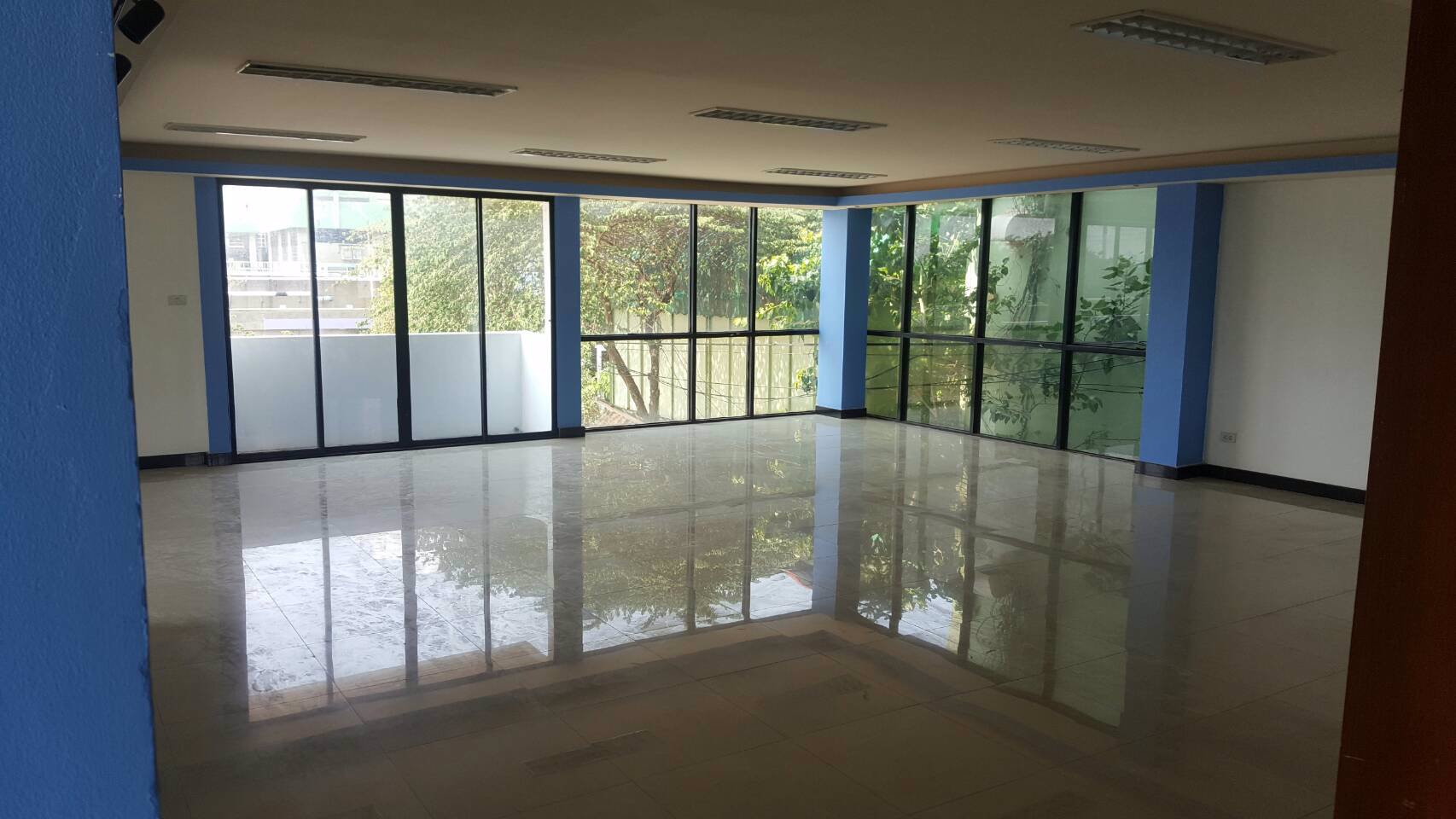 ให้เช่าอาคาร-สำนักงาน-4-ชั้น-ถนนวิภาวดี-33-ขนาด-440-ตรมใกล้สนามบินดอนเมือง