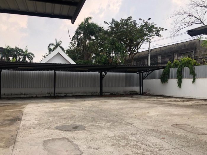 ให้เช่าที่ดิน-1-ไร่-พร้อมอาคารสำนักงาน-ขนาด-130-ตรม-มีที่จอดรถได้-30-คัน-ซอยสุขุมวิท-66-1