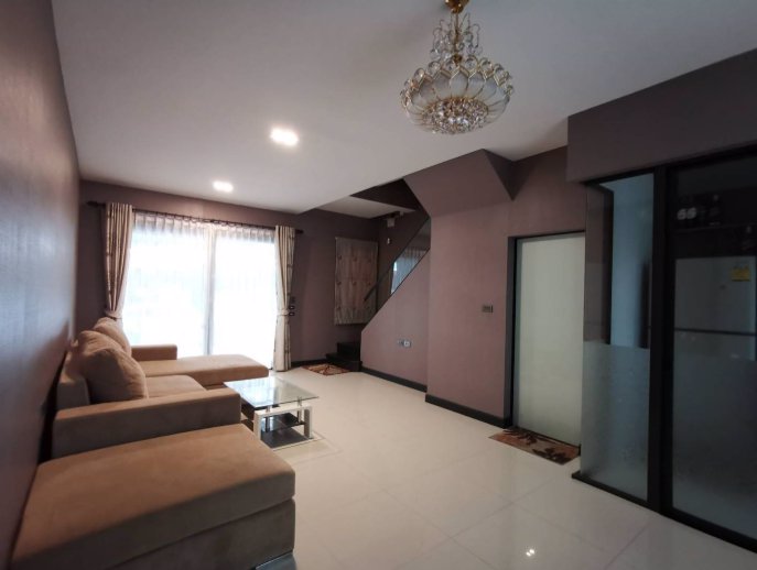 ให้เช่าทาวน์โฮม-3-ชั้น-โครงการเดอะแลนด์มาร์ค-เอกมัย-รามอินทรา-ซอยสุคนธสวัสดิ์-25-บ้านสวย-น่าอยู่-ทำเ