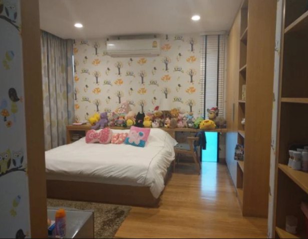 ขายบ้านเดี่ยว-3-ชั้น-ซอยแบริ่ง-บ้านตกแต่งสวย-เฟอร์นิเจอร์บิ้วอินทั้งหลัง-มีสระว่ายน้ำส่วนตัว