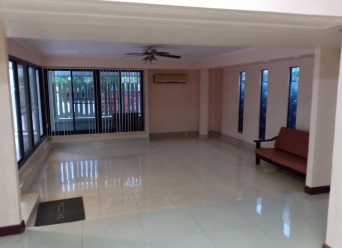 b377-ให้เช่าบ้านเดี่ยว-2-ชั้น-หมู่บ้านสัมมากร-ถนนรามคำแหง-112-บ้านน่าอยู่-เดินทางสะดวกมาก-ให้เช่าบ้