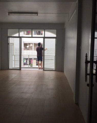 ให้เช่าอาคารพาณิชย์-4-ชั้น-2-คูหา-มีดาดฟ้า-ซอยสุขุมวิท-71-ใกล้รถไฟฟ้าพระโขนง-เดินทางสะดวก-เหมาะอาศัย