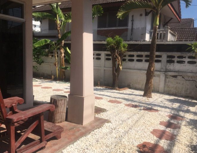 ให้เช่าบ้านเดี่ยว-2-ชั้น-หมู่บ้านสวนพงษ์เพชร-มีเนื้อที่กว้าง-97-ตรว-ร่มรื่น-น่าอยู่-ใกล้เมืองทอง