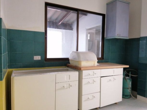 ให้เช่าบ้านเดี่ยว-2-ชั้น-หมู่บ้านฟอร่าวิลล์-พาร์คโฮม-สุวินทวงศ์-หลังมุม-มีห้องแม่บ้าน-มีเฟอร์-พร้อมอ