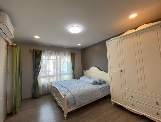 b402-ให้เช่า-ทาวน์โฮม-2-ชั้น-หมู่บ้านอินดี้2-ถบางนาตราด-กม7-บ้านหลังมุม-มีพื้นที่-ตกแต่งสวย-มีเฟอร