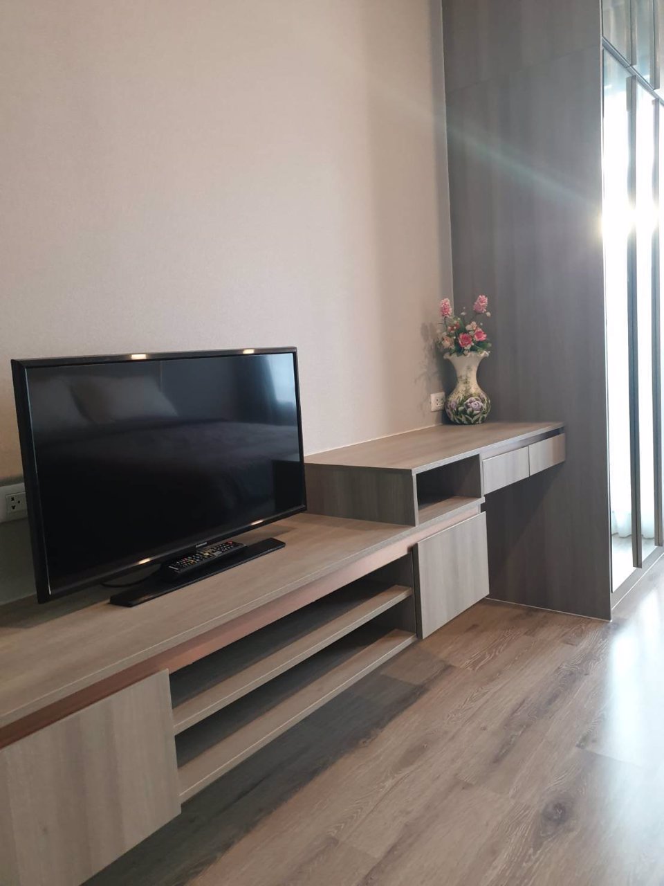 c025-ให้เช่าคอนโด-ขนาด-23-ตรม-โครงการไนท์บริดจ์-คอลลาจ-ถนนรามคำแหง-42-ห้องใหม่มือหนึ่ง-พร้อมอยุ่-ใกล