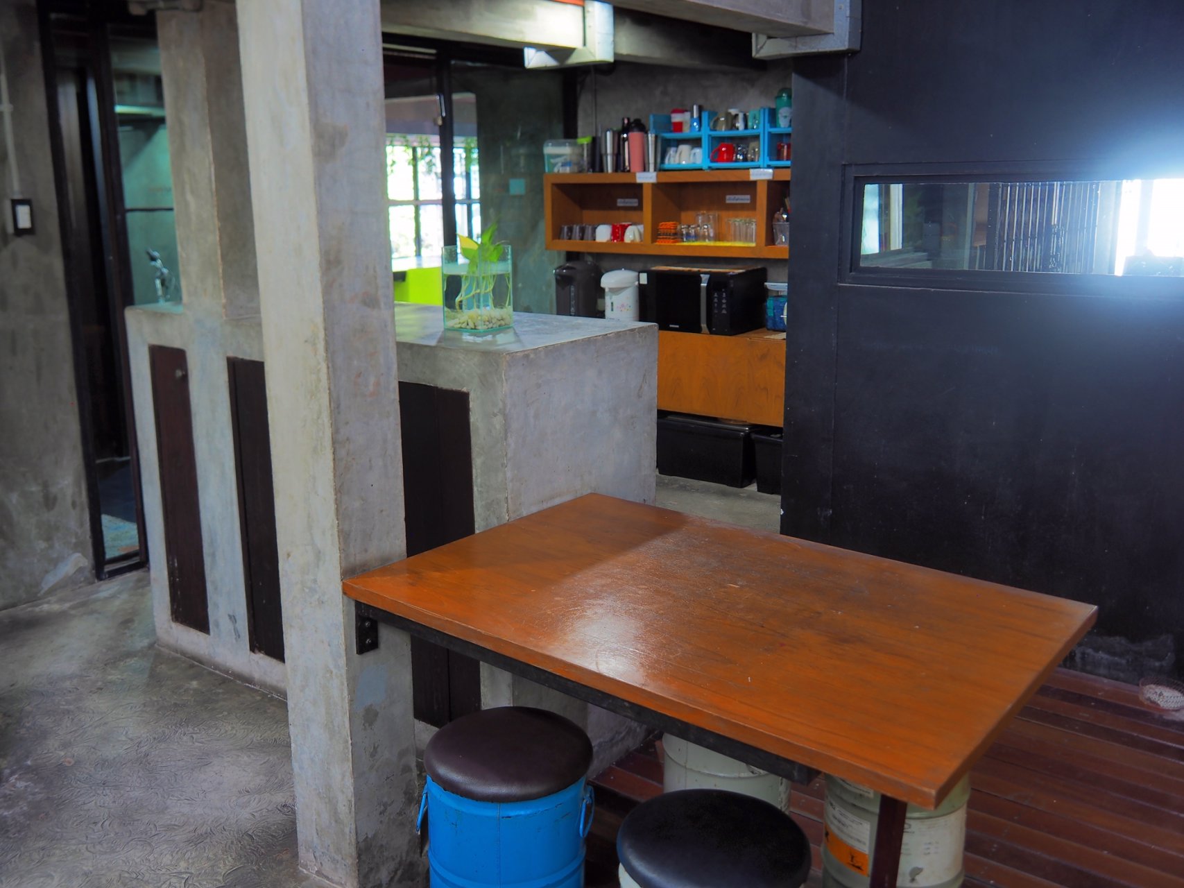 biz-box-office-สำนักงานให้เช่า-ซอยพระรามเก้า-51-ว่างห้องเดียวเท่านั้น-