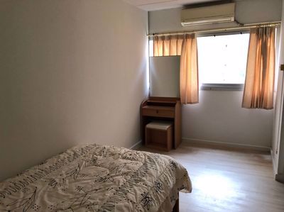 popular-condo-คอนโดมิเนียม-ในเมืองทองธานี-39-ตรม-ปรับปรุงใหม่-กั้นพื้นที่ห้องนอน-พร้อมเฟอร์นิเจอร์