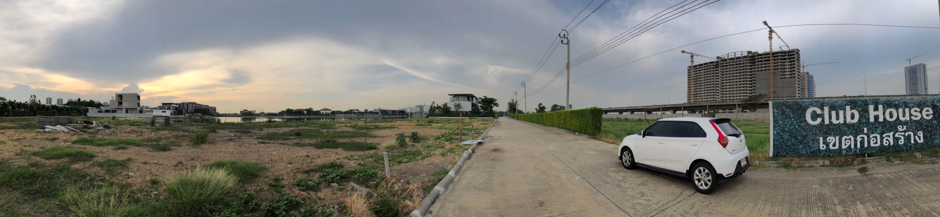 ที่ดินเปล่าจัดสรร-ติดทะเลสาป-ในเมืองทองธานี-แจ้งวัฒนะ-ทำเลดี-มีหลายแปลง