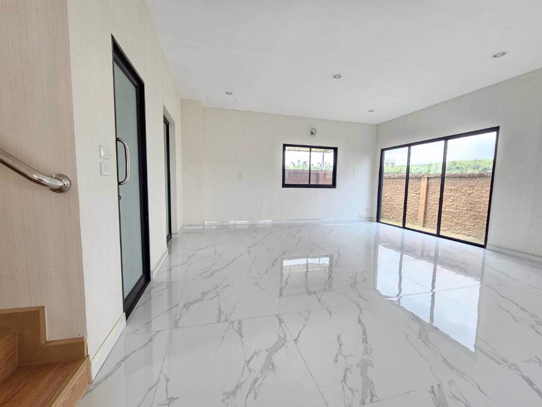 ขายบ้านเดี่ยว-2-ชั้น-โครงการ-วิว-ฐานทรัพย์แลนด์-ชุมแสง-วังจันทร์